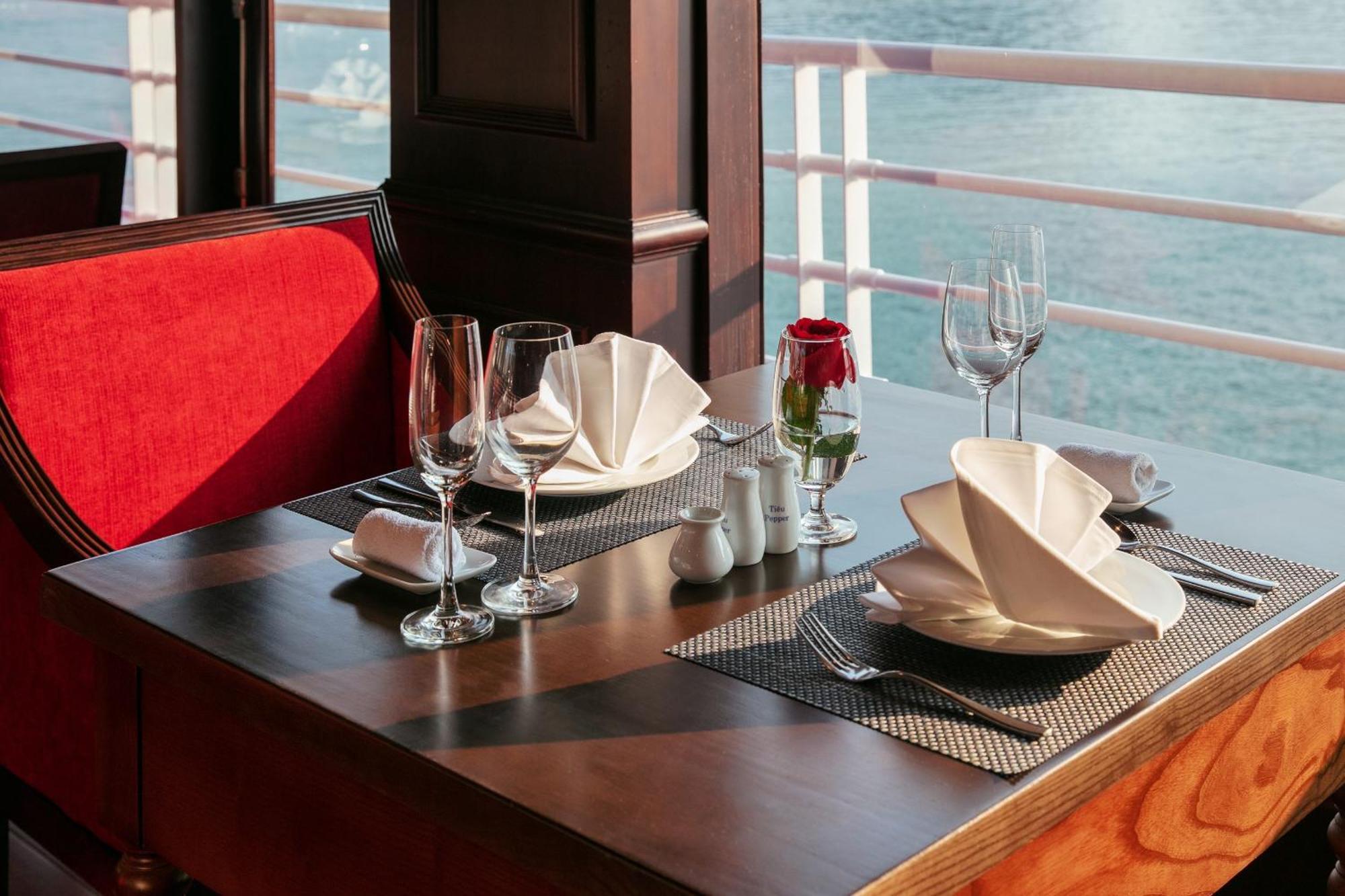 מלון הלונג Halong Dragon Bay Cruise מראה חיצוני תמונה