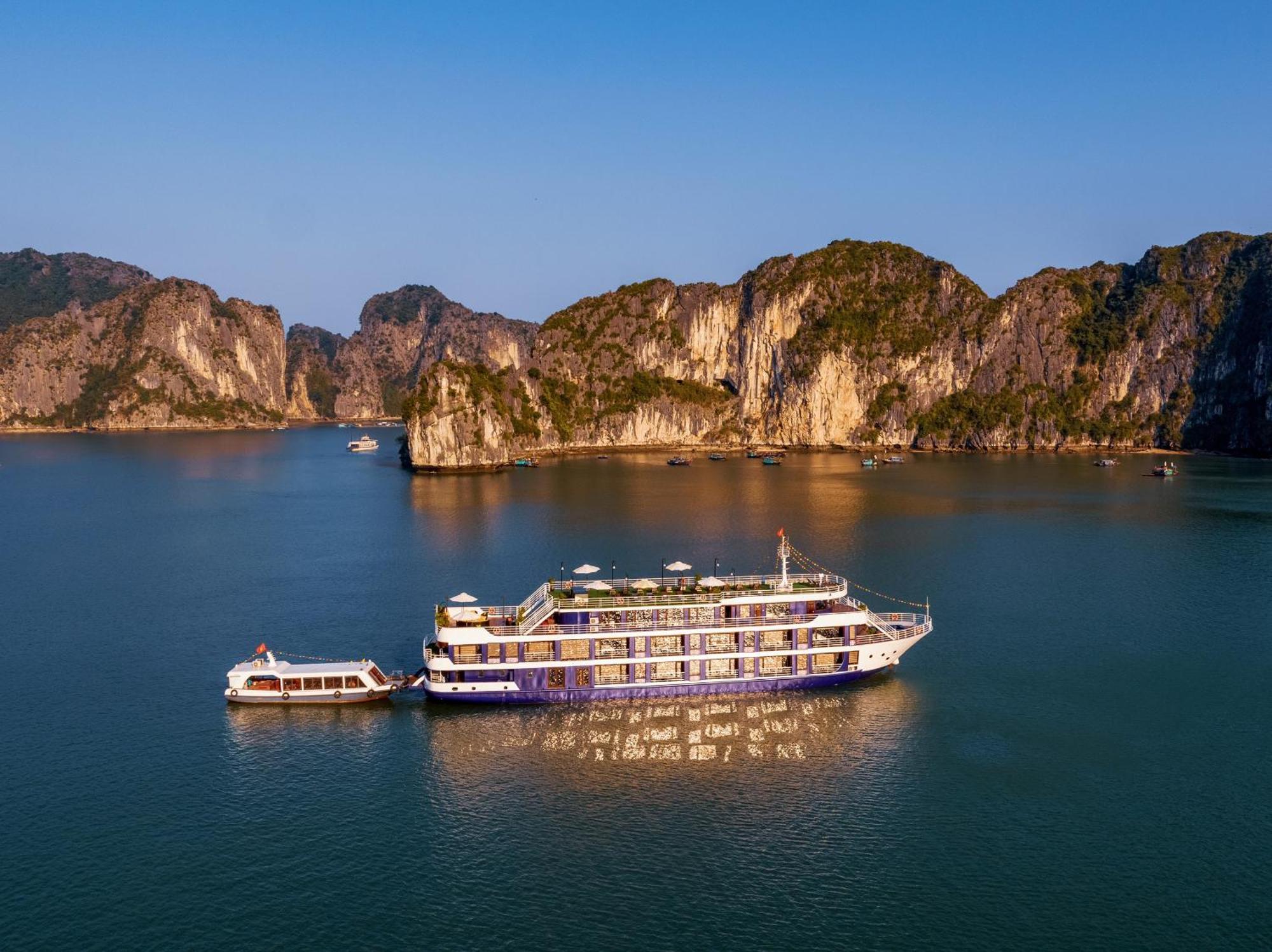 מלון הלונג Halong Dragon Bay Cruise מראה חיצוני תמונה